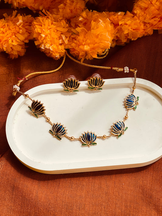 Traditional Sapphire Lotus Choker
