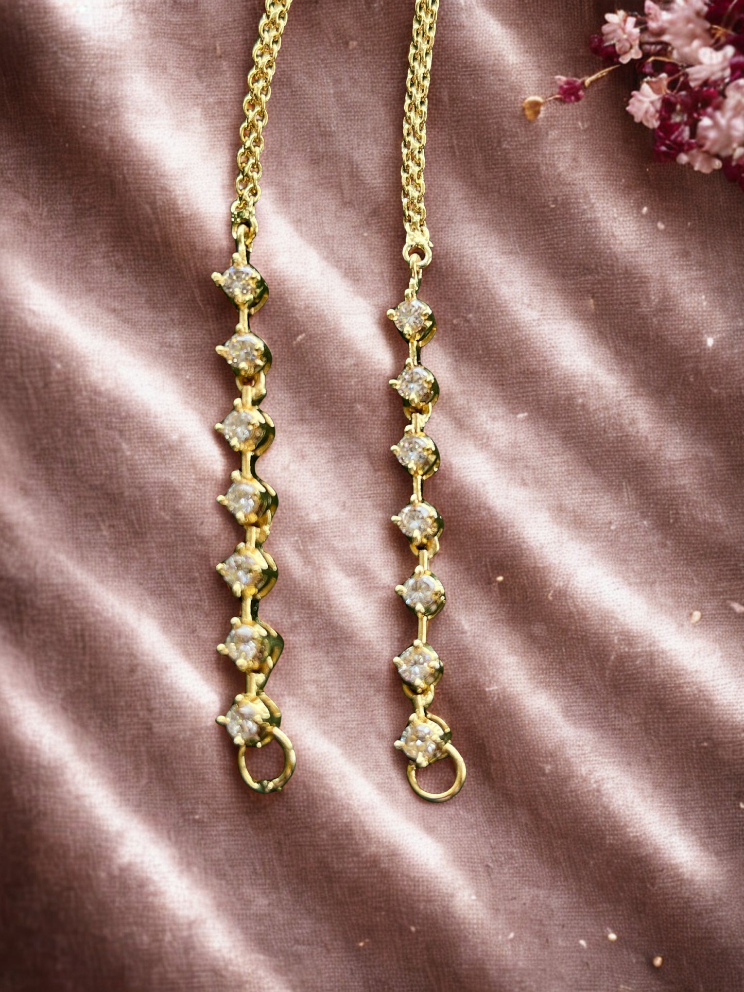 Elegant White Stone Matil