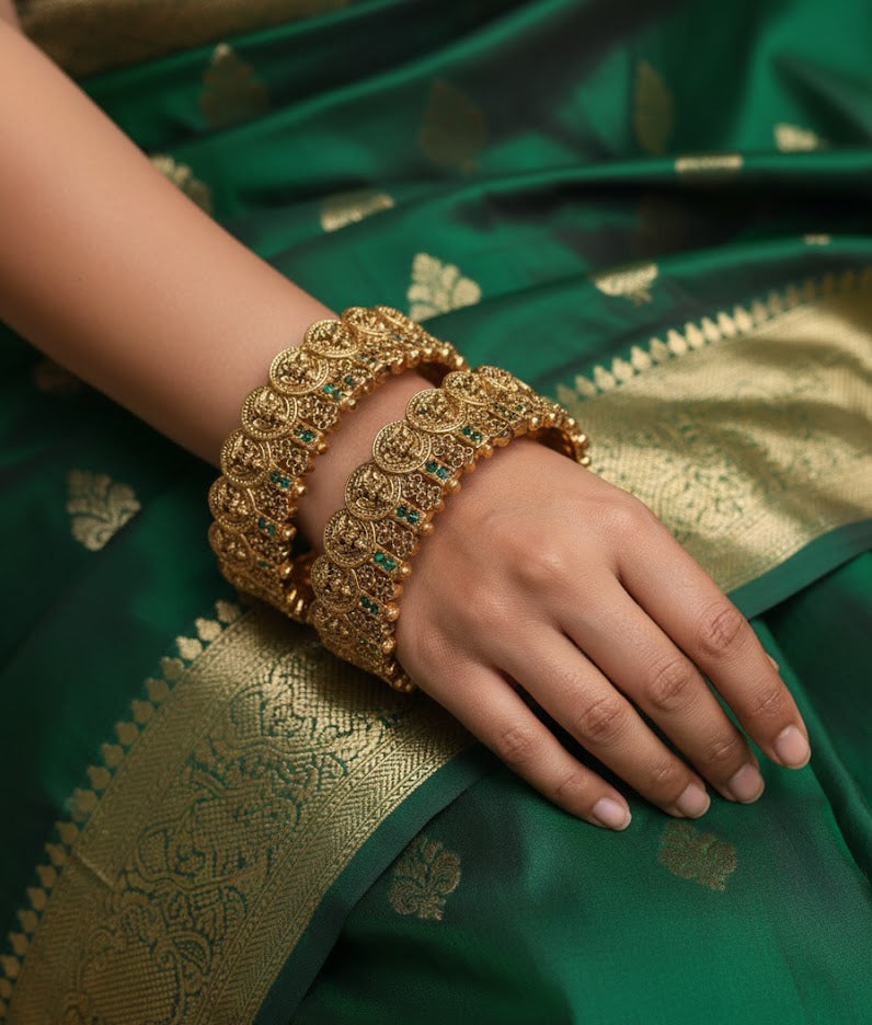Emerald Kasu Bangles